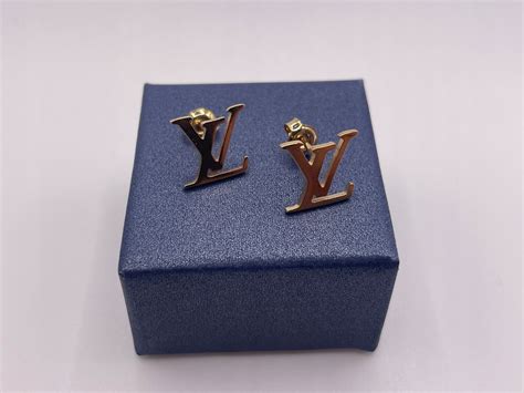 kolczyki louis vuitton stal chirurgiczna
